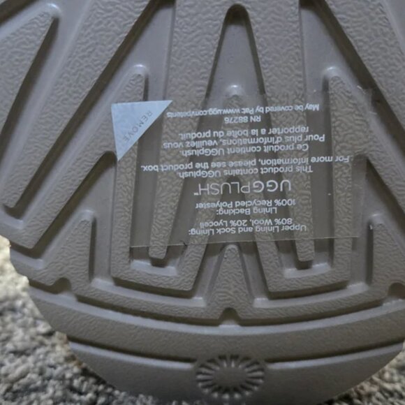 UGG Men's Neumel Suede Boots NEW size 10 - Picture 9 of 12